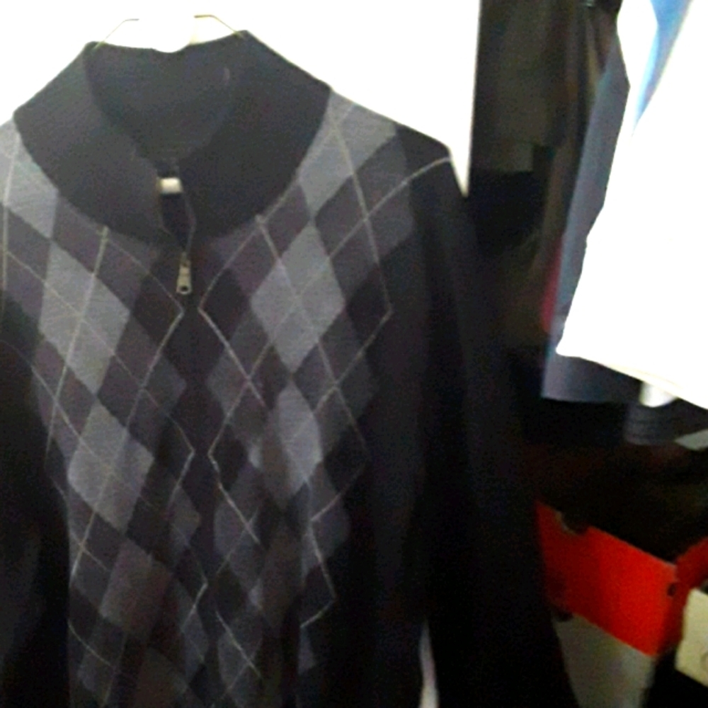Men extra large Argyle Sweater